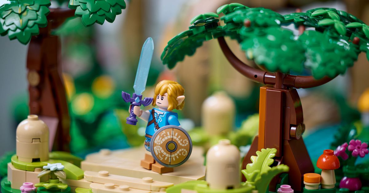 The Legend of Zelda’s Great Deku Tree Lego set includes Link minifig